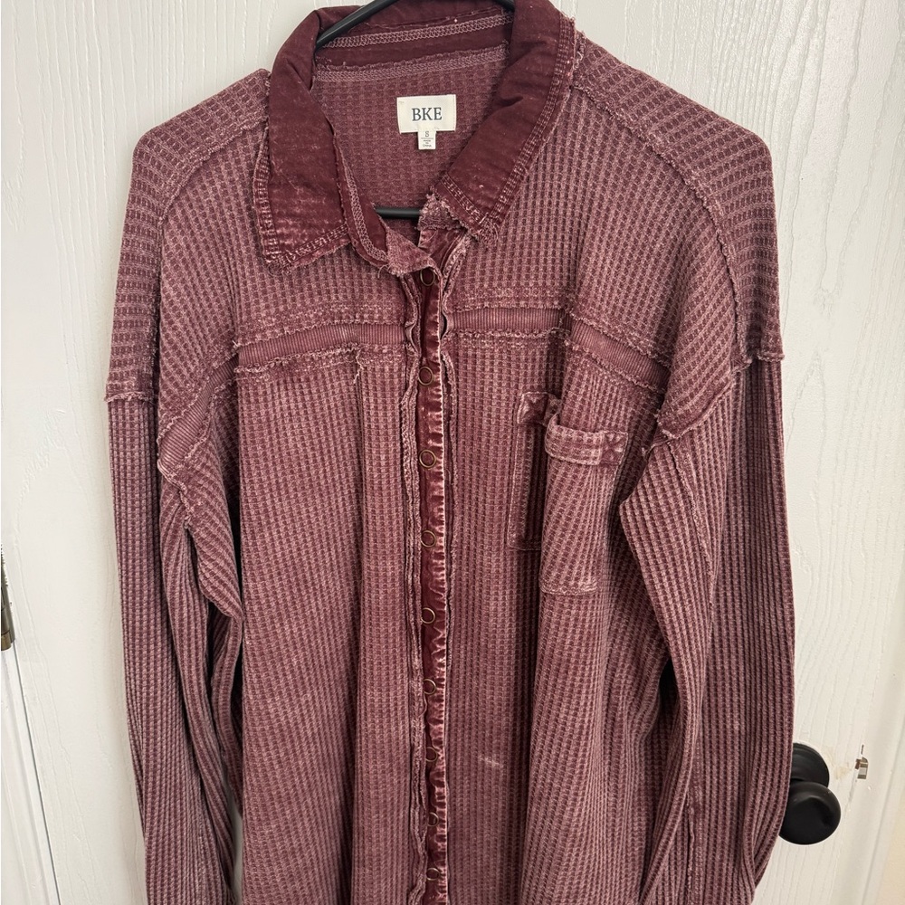 BKE Women's Burgundy Button Up Shirt